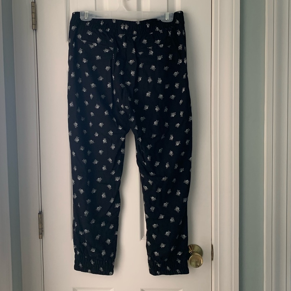 Old Navy dress pants - Picture 2 of 4